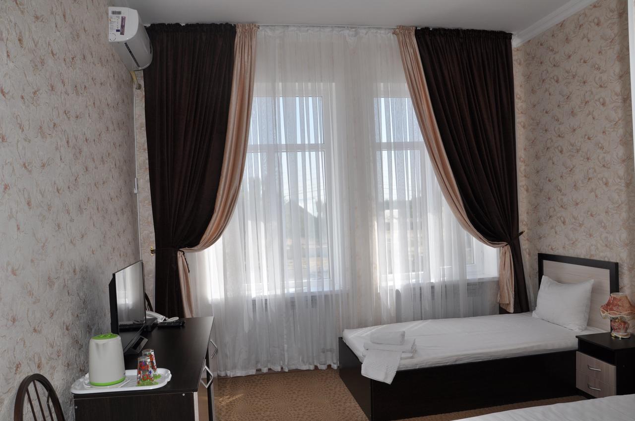 Hotel "Aishadeluxe" Taraz Exterior photo