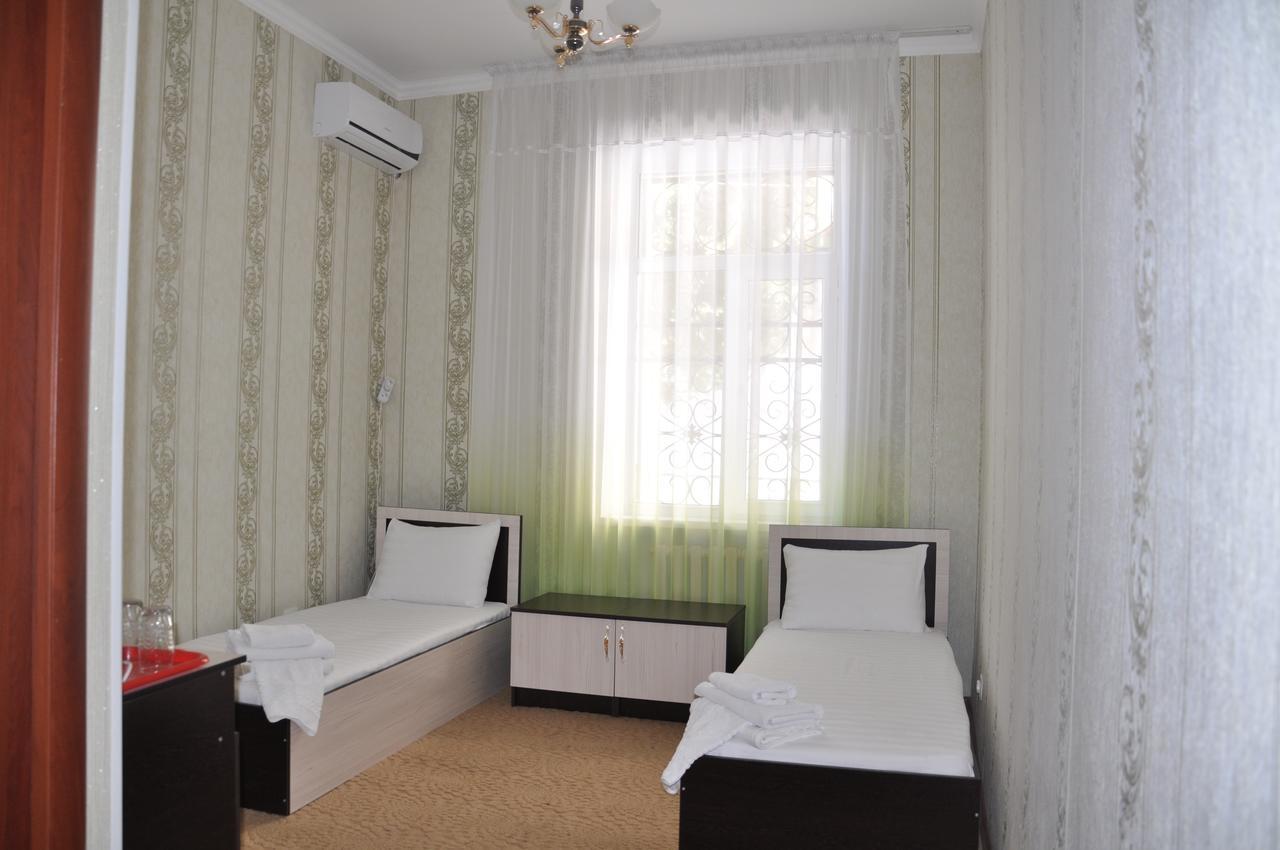 Hotel "Aishadeluxe" Taraz Exterior photo